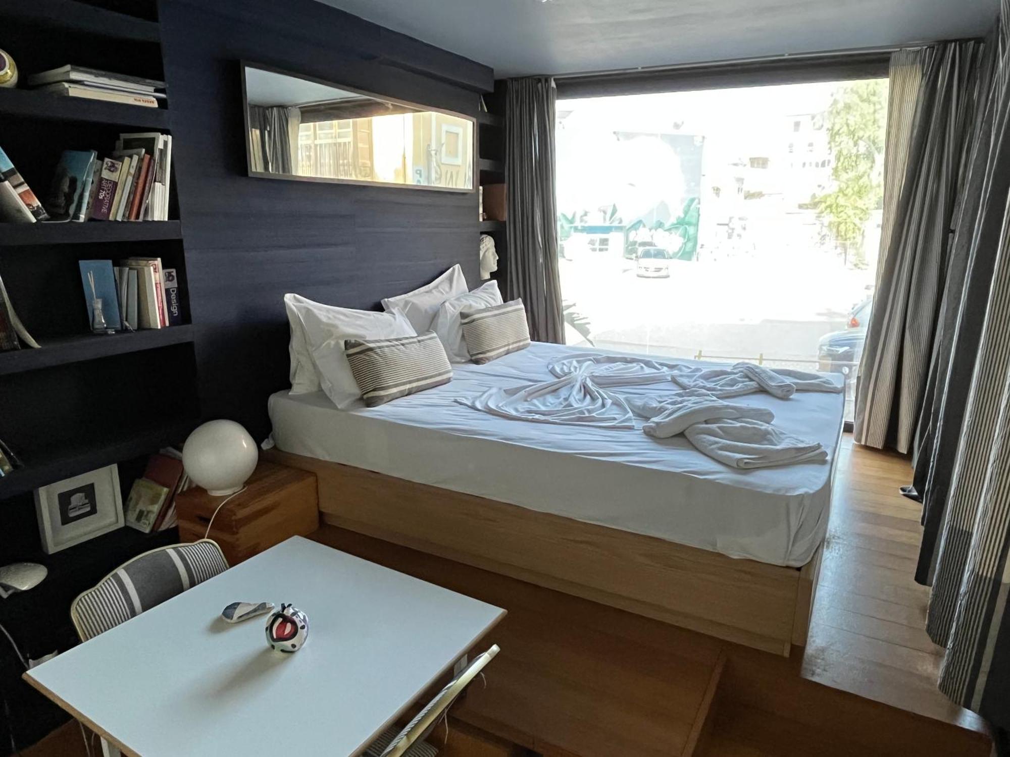 So Athens - Studios And Apartments Esterno foto